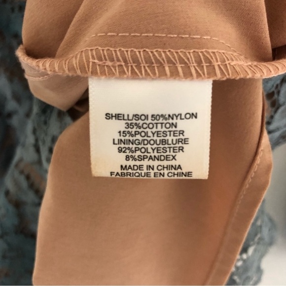 WAYF Dreamlover Lace Dress Womens sz large bell sleeves fully lined medi - Picture 5 of 15